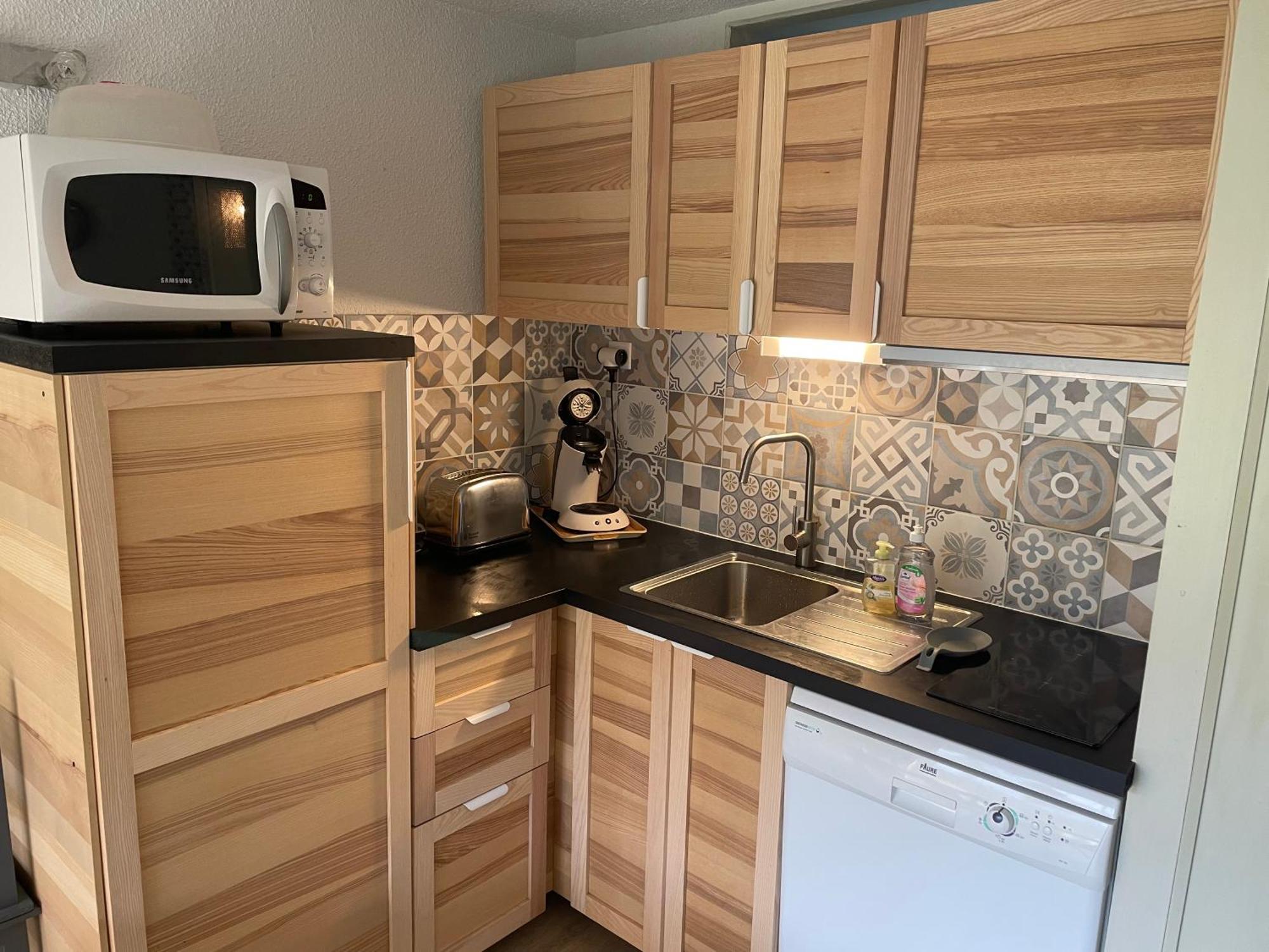 Apartment Appt Renove Village Avec Jardin *